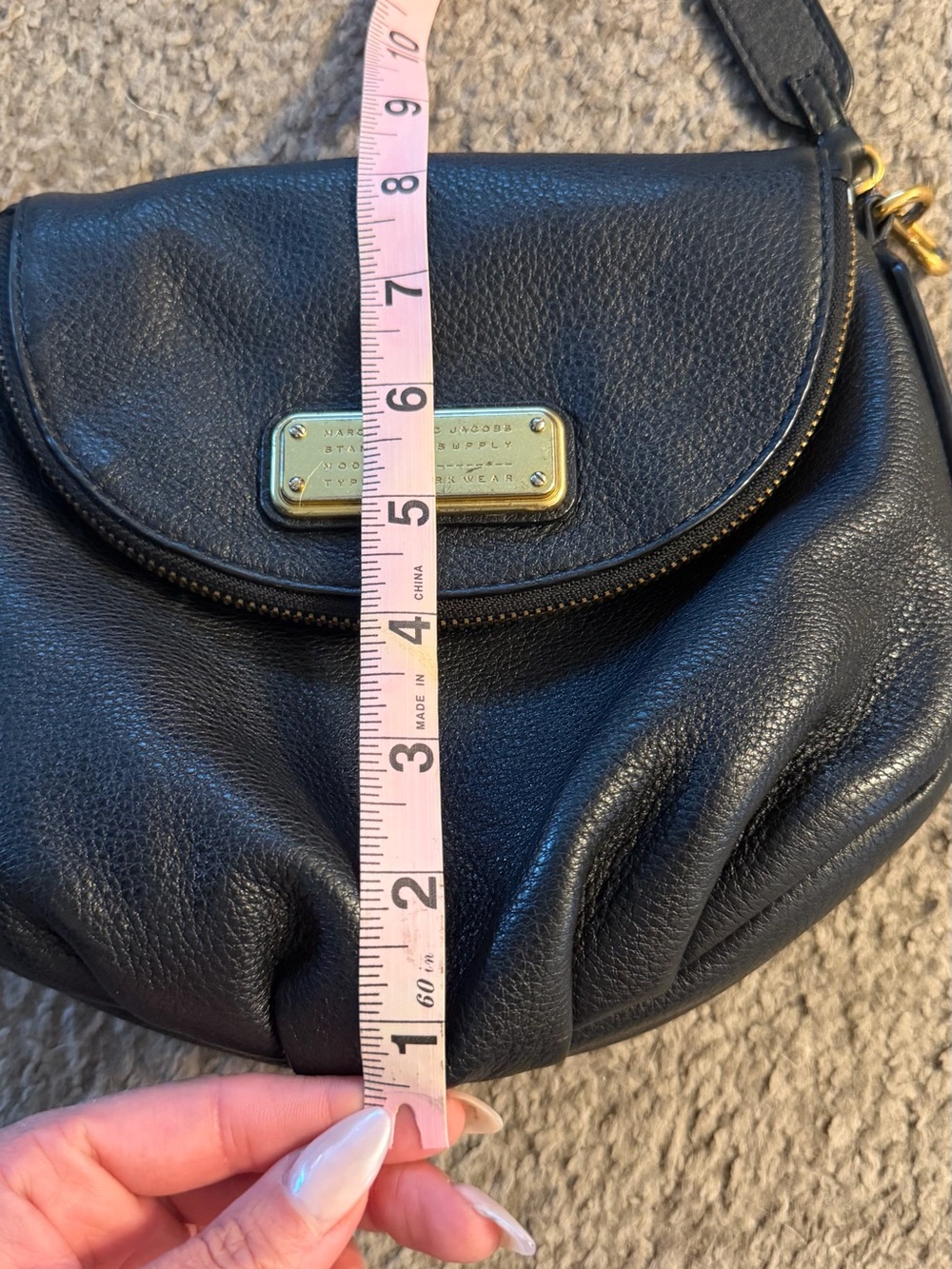 Marc by Marc Jacobs Standard Supply Black Leather Crossbody Bag – Workwear - Picture 4 of 9